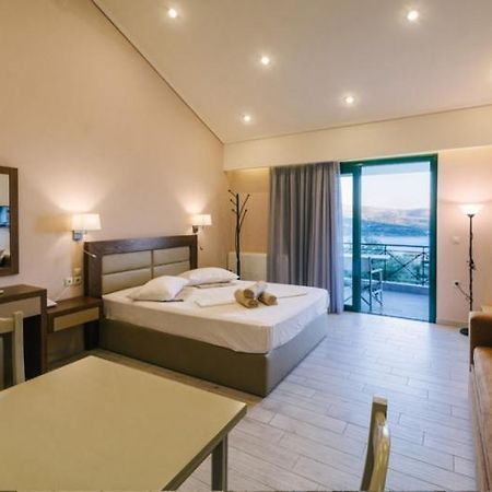 Giannis Village Resort Astakós エクステリア 写真