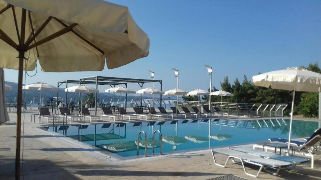 Giannis Village Resort Astakós エクステリア 写真