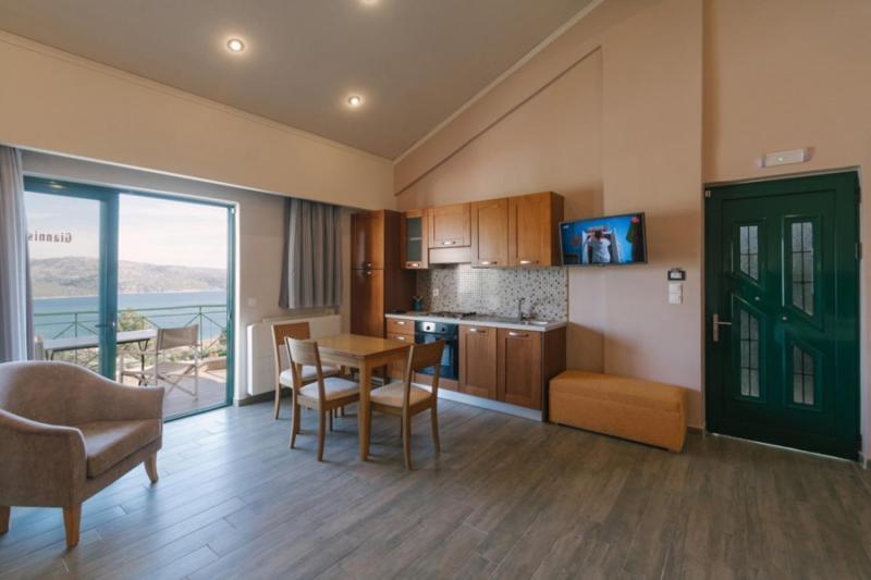Giannis Village Resort Astakós エクステリア 写真